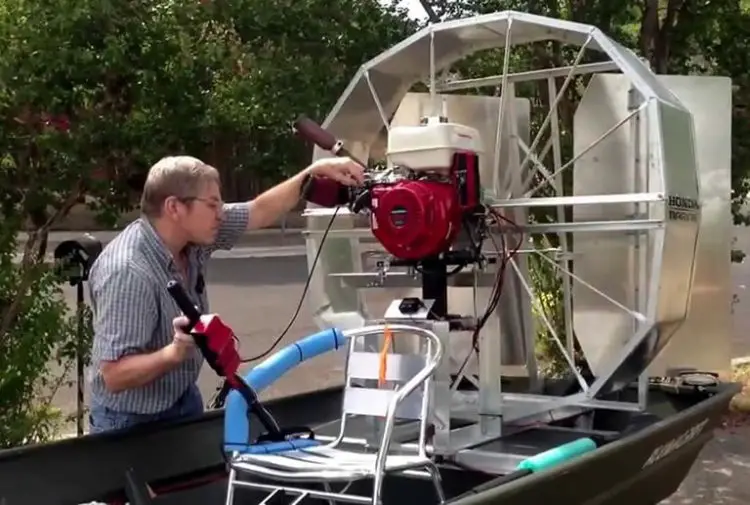 how-airboats-work-the-inner-workings-of-fan-boats-flat-bottom-boat-world